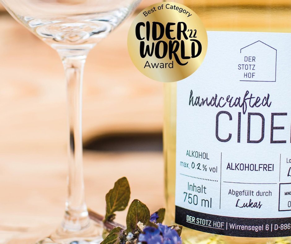 Best of Category, Cider World

This is what happens when grower-producers treat non-alcoholic the same way they treat cider.
Der Stotz Hof — Germany
Fermented traditionally
Gently dealcoholized
#growerproducers #finecider #nonalcoholic #experiencedelmosa