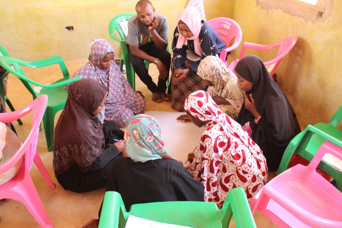 tuwajali's tweet photo. With support Plan International Kenya  we trained our staff and volunteers on evidence-based advocacy, strengthening their capacity to identify community challenges, collect credible data, and use evidence to influence policy and decision-making in climate change. https://t.co/YDnnEZRBjZ
