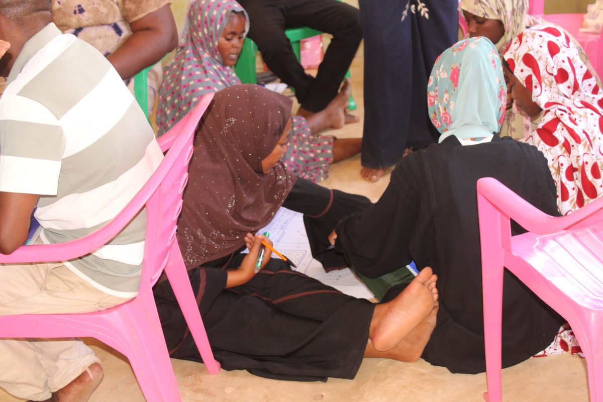tuwajali's tweet photo. With support Plan International Kenya  we trained our staff and volunteers on evidence-based advocacy, strengthening their capacity to identify community challenges, collect credible data, and use evidence to influence policy and decision-making in climate change. https://t.co/YDnnEZRBjZ