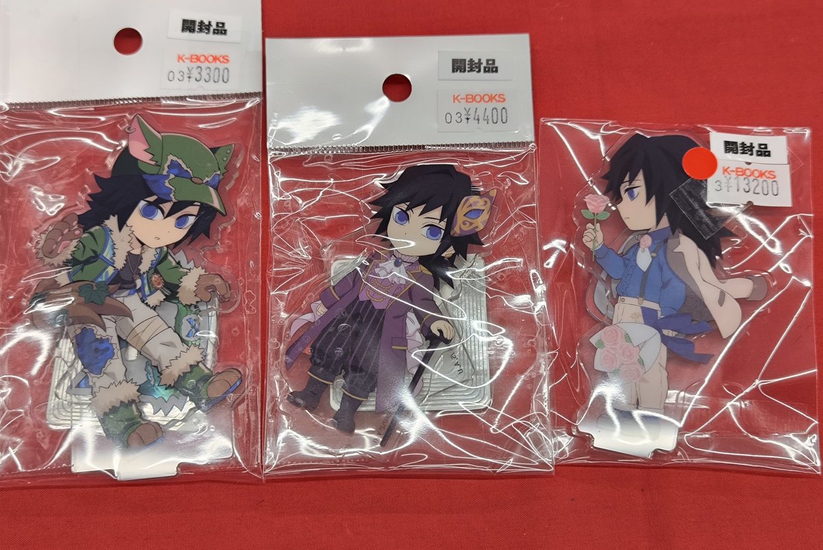 入荷情報】 『鬼滅の刃』より ufotable Cafeアクリルスタンド 【冨岡