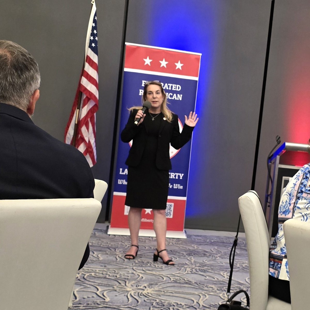 Jenniffer Lee tweet media