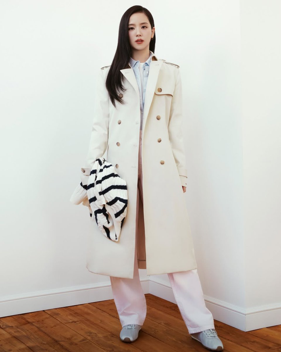 portalblackpink's tweet photo. #JISOO para a Tommy Hilfiger spring 2026 campaign. https://t.co/oIF1vHXHSN