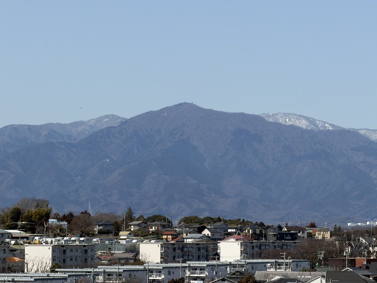 take___off's tweet photo. 2026.03.05
富士山／塔ノ岳・大山・丹沢山
綺麗に見えてはいるけど、気温の低い真冬のようなクリアさは無い。 https://t.co/l6qcx7XALz