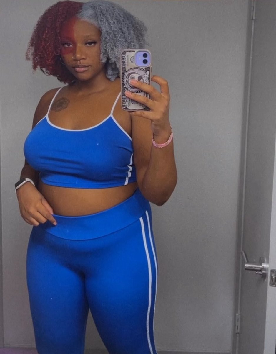 Mimi 🌴 tweet media