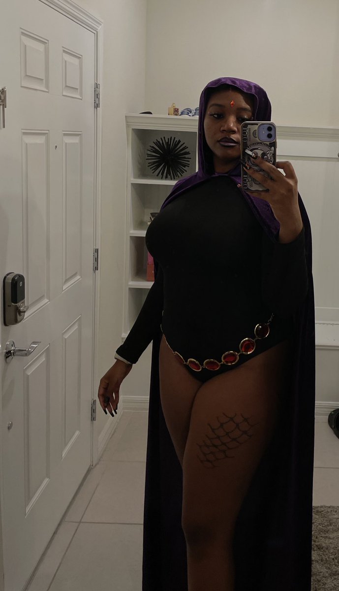 Mimi 🌴 tweet media