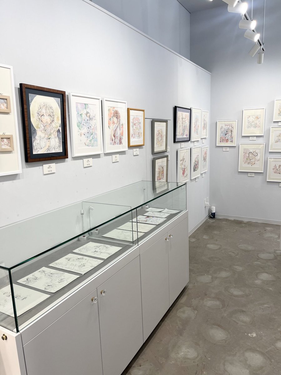 友風子@画集&ぬり絵本発売 tweet media