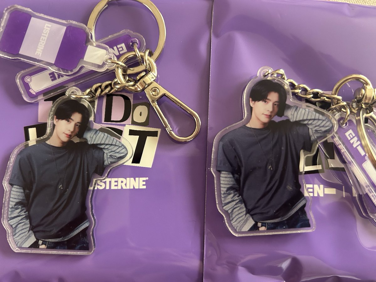 ﾁｭﾆ tweet media