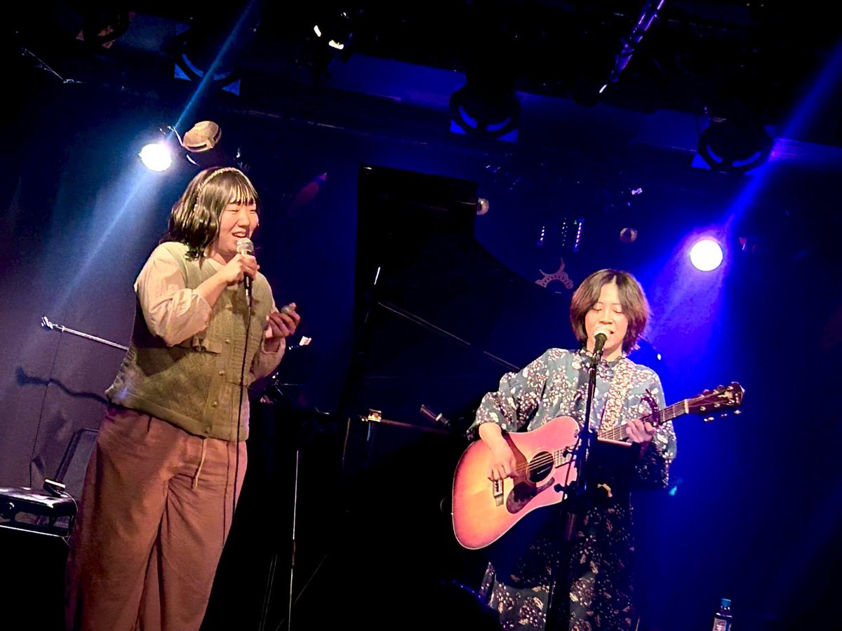 narumi_712's tweet photo. 出演者様紹介Part1★喜沢梨乃ちゃん★

10年以上前、当時わたしが所属していたユニットのMVに出演してくれたことを期に仲良くしていただいてます！久々に聴けたオリジナルは、歌に深みが増していてじーんときちゃった🥹一緒に歌えたのも、ピアノの伴奏させてもらえたのも幸せでした…らぶ♡ https://t.co/SwRMxY35go