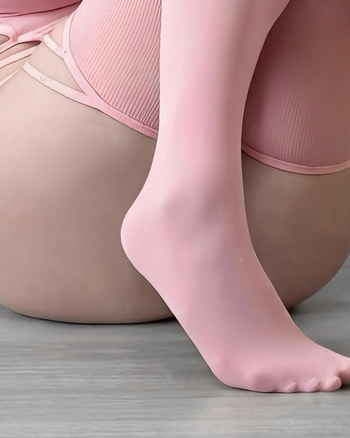 Aria Rose tweet media