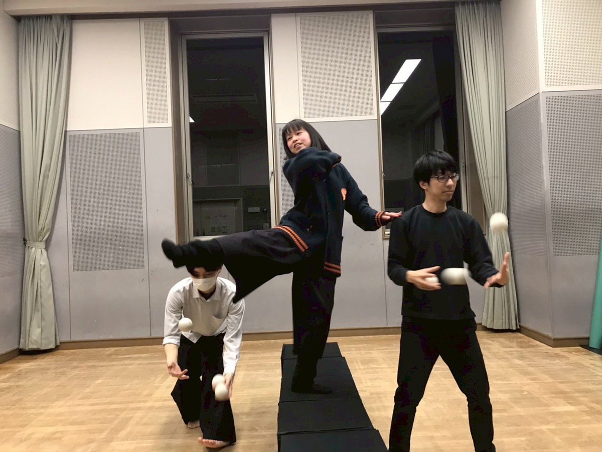 ジャグリング・ユニット・フラトレス tweet media