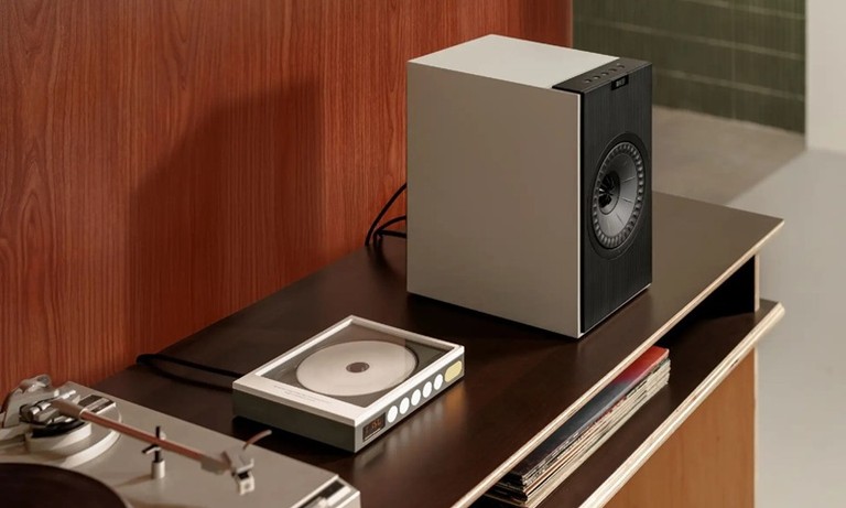 Audioholics.com tweet media