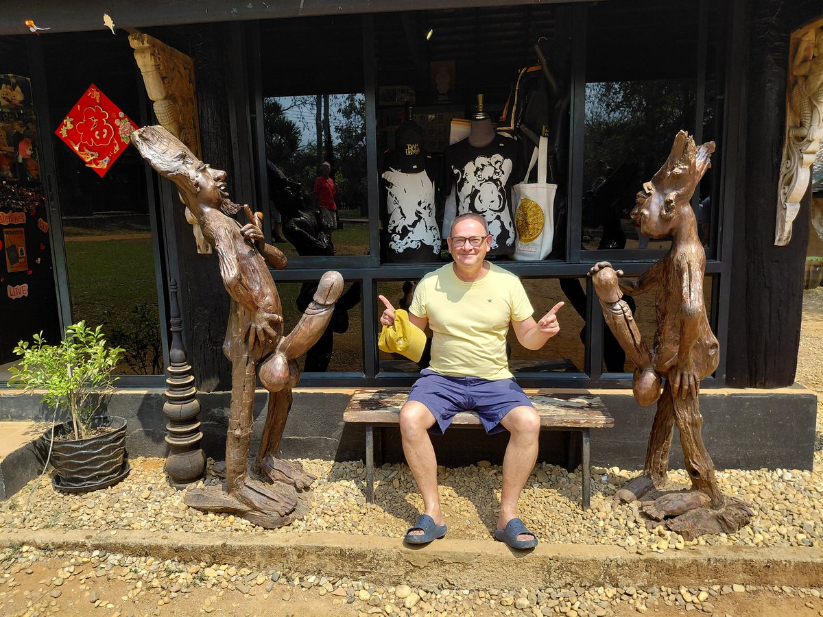 My Favourite Bench tweet media