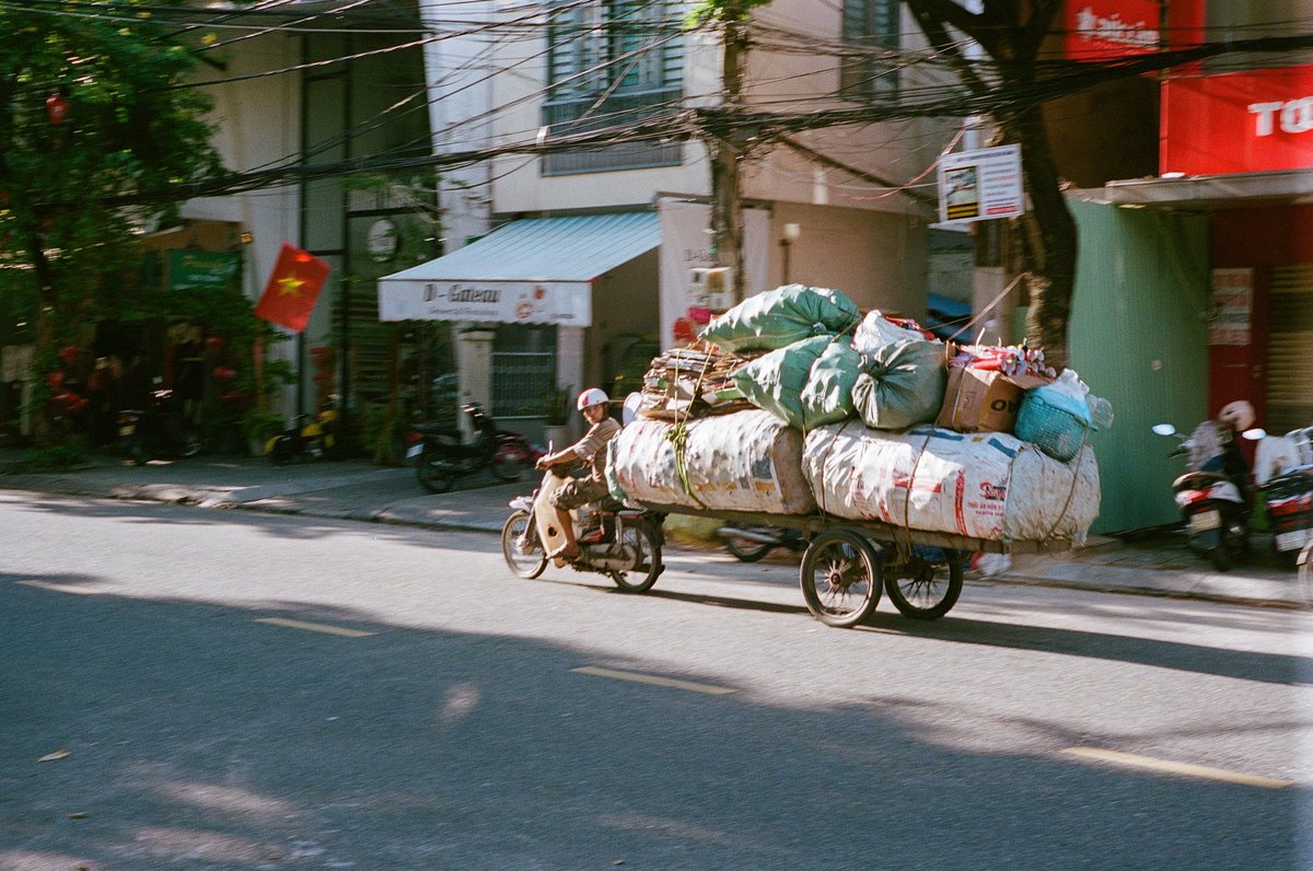 みさき(song_for_solitude) tweet media