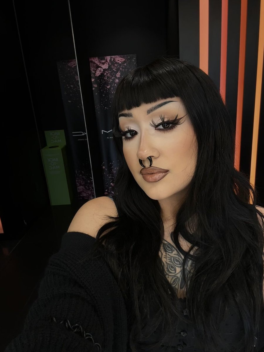 🦇alessandra🦇 tweet media