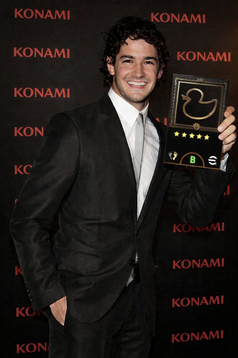 Alexandre Pato - Epic 30th

#eFootball #eFootballPato