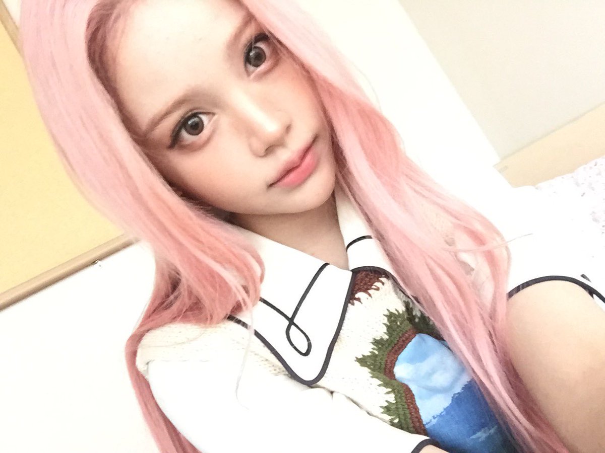 HEARTS2HEARTS BASE tweet media