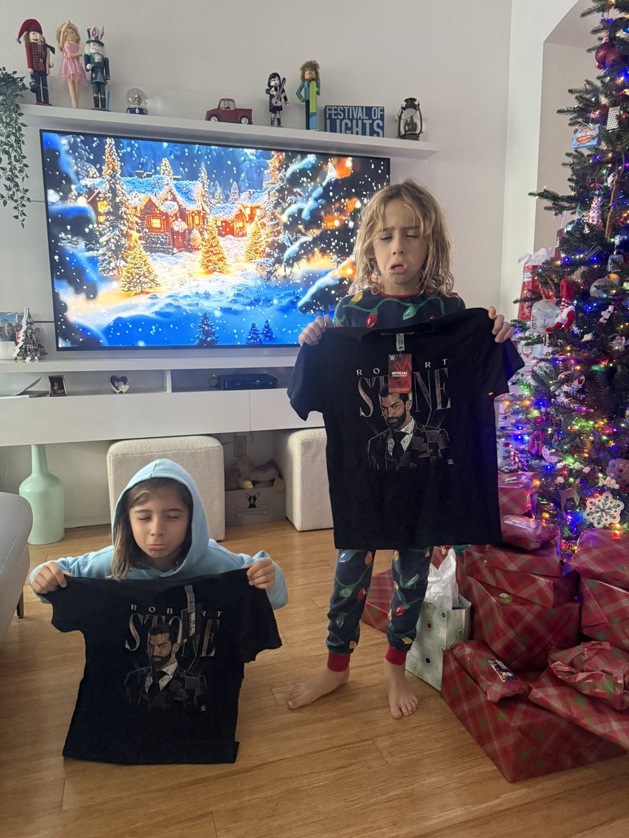 Robert Stone tweet media