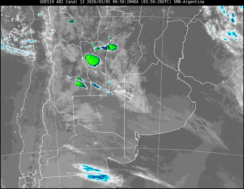 ofimet's tweet photo. #sudestada 🤔 día 0
La lluvia suele empezar en Cuyo y Córdoba, donde hay forzante orográfico con el viento del E-SE. En las próximas 24-48h la lluvia seguirá anclada allí y también en el norte del país, más estable PBA por incidencia del anticiclón, tal vez llovizne. https://t.co/Boq2K4uDd9