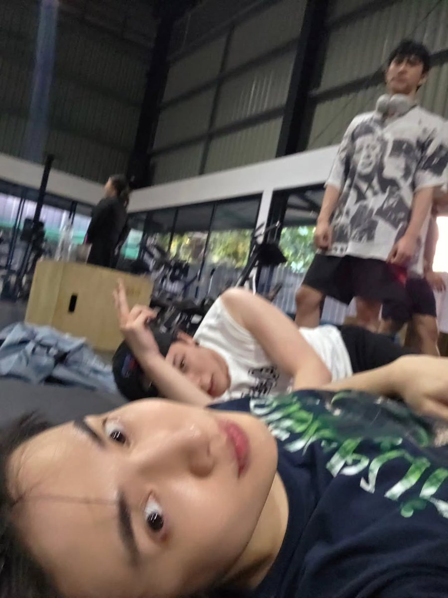 Handsome boys exercising 😍😌🫠🙈💕🫶🏼 #แม็กกี้บาส #maxkybas