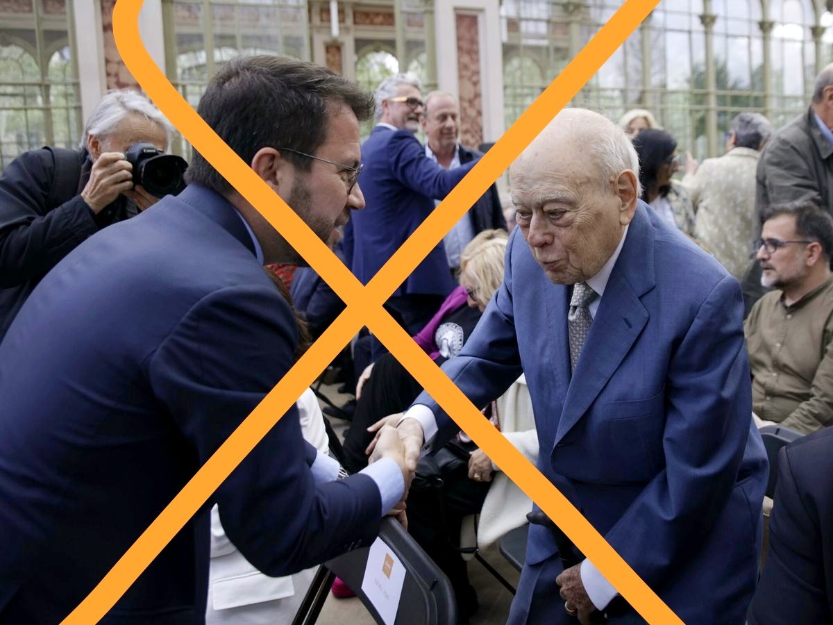 perinno's tweet photo. La xusma #woke i #feixista mundial (me la suen les dues, en especial el #pujolisme 👴🏻🇪🇦💸 corrupte i criminal —narcotitzador del meu país durant 50 anys— i tots els seus tentacles) cau en picat i el #NouOrdre ja ho està netejant tot.
Força, #Món! 🇱🇧 🇮🇱 🇺🇸 🇮🇷 ||⭐||
©️perinno🏌🏻♂️ https://t.co/42nNtudWEr