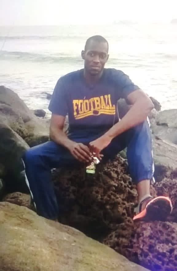 🛑Je suis à la recherche de mon ami disparu depuis 2022. Il habitait à Dieupeul du nom de Malick BA. Les dernières nouvelles reçues disaient qu'il vivait a Mbour.
Svp aidez moi à le retrouver 
Mon numéro est le 78 893 85 09