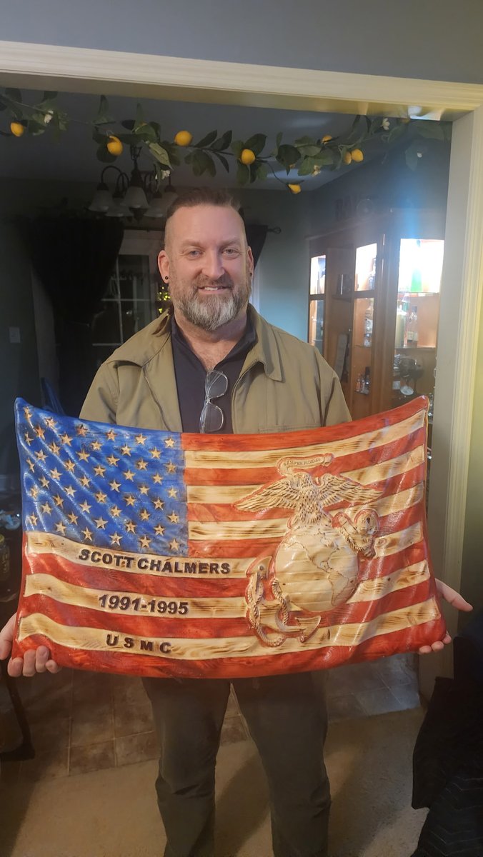 CustomFlagGuy's tweet photo. https://t.co/VGXYioyqTj #USA @USMC @USArmy @usairforce  @USNavy @uscoastguard @USSOCOM @SecWar @GenFlynn @DHSgov @USSpaceForce @SecretService #EpicFury #MAGA  

🇺🇸Thank you for your service Marine!!🇺🇸 #SemperFi https://t.co/ekPwAe4Hgp