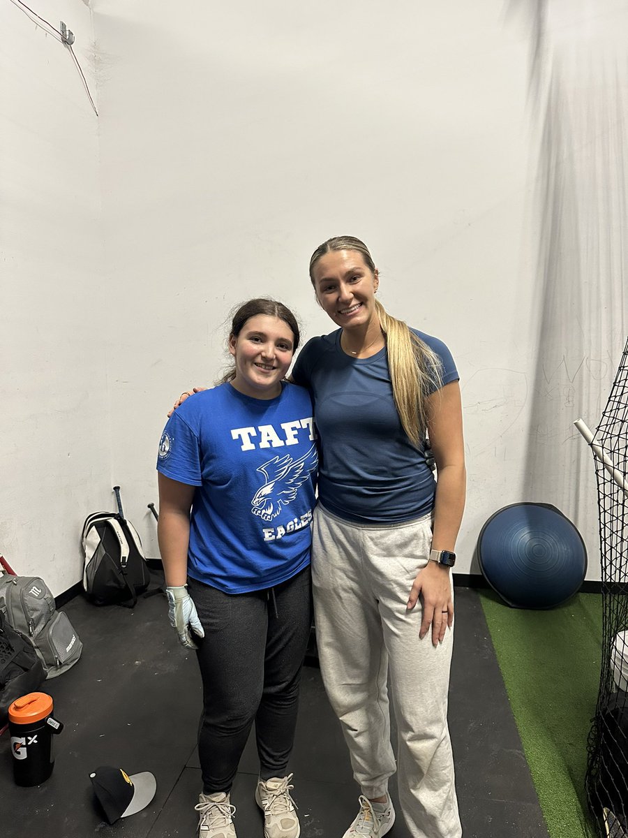 Bianca fernandez🇵🇷 tweet media