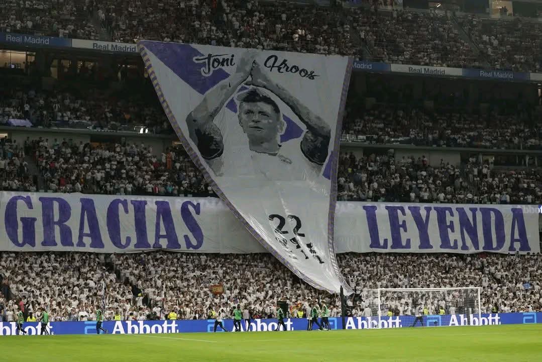 KOOKDAR123's tweet photo. Funeral of Real Madrid Club de Fùtbol... https://t.co/kcFdXkZarp