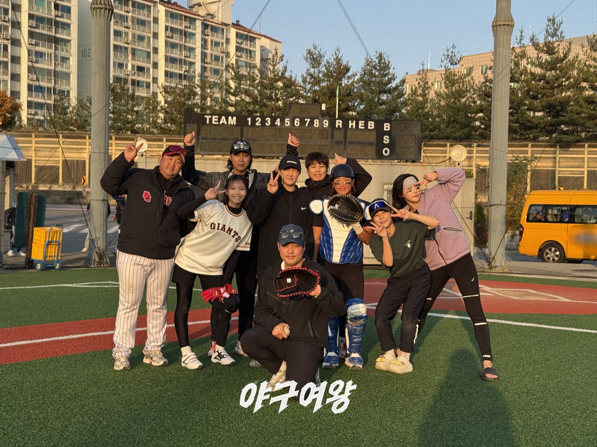 야구여왕...더보기 tweet media