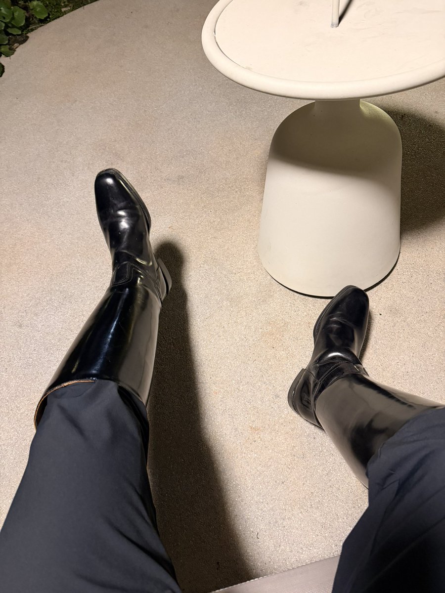 SuitCc's tweet photo. 对马靴的喜爱快要胜过皮鞋了😁 https://t.co/67pBpNkjsq
