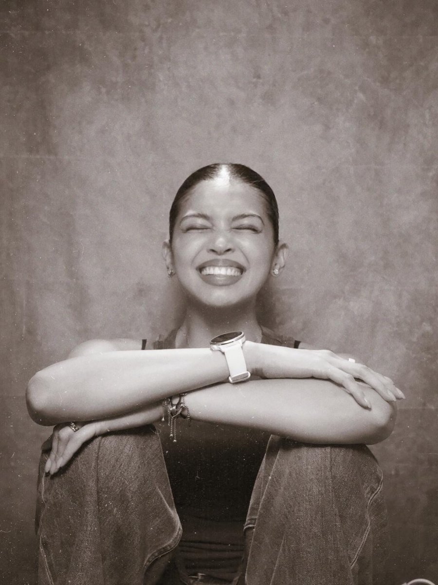 Ave - 🅼 - tweet media