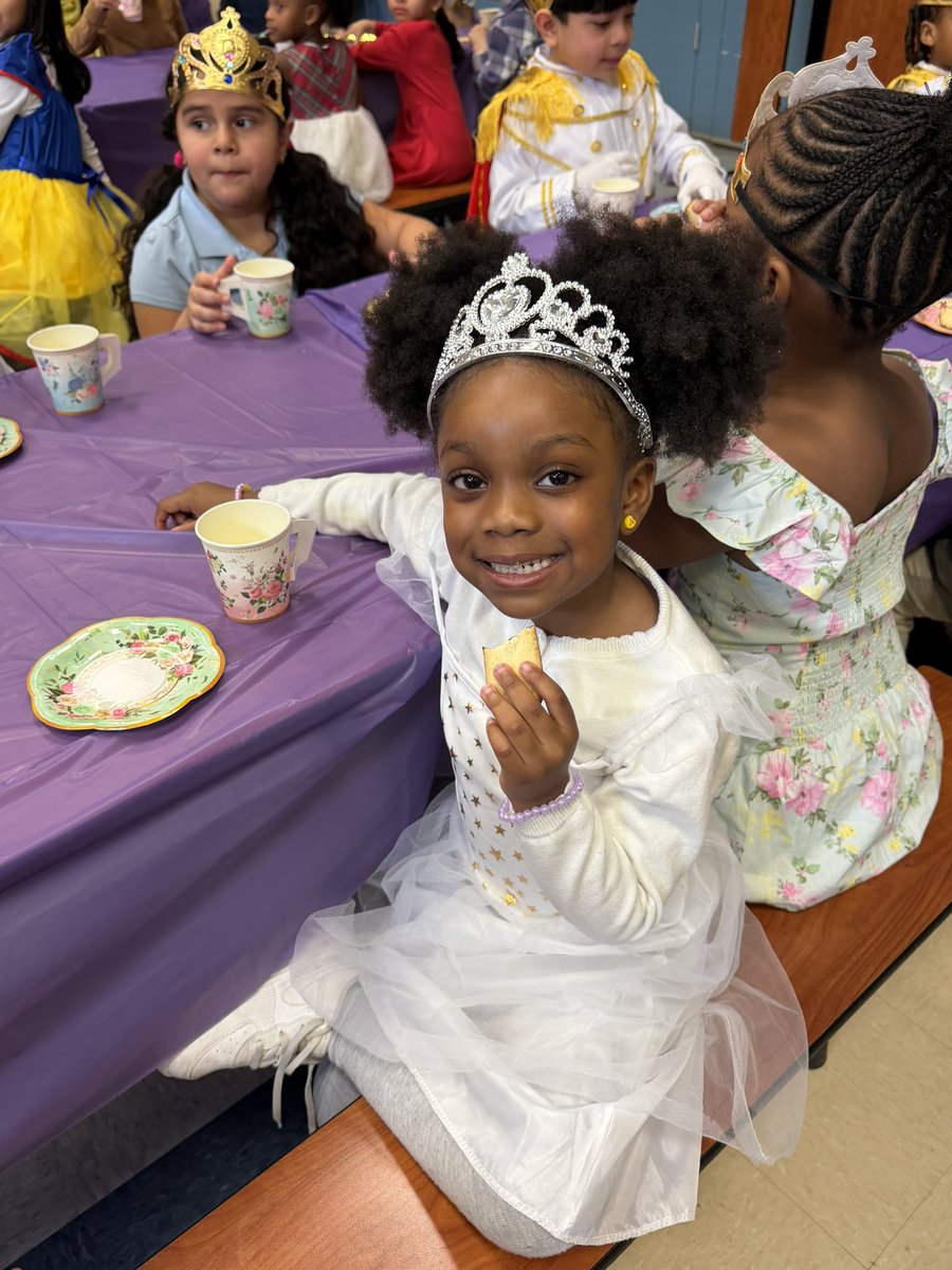 Mills Parole tweet media