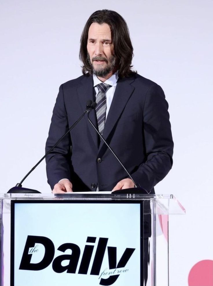 Keanu Reeves Fan tweet media