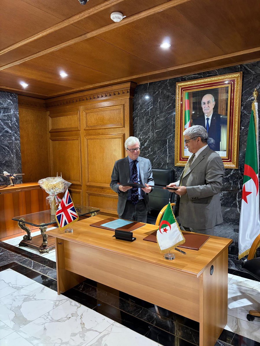 UK in Algeria tweet media