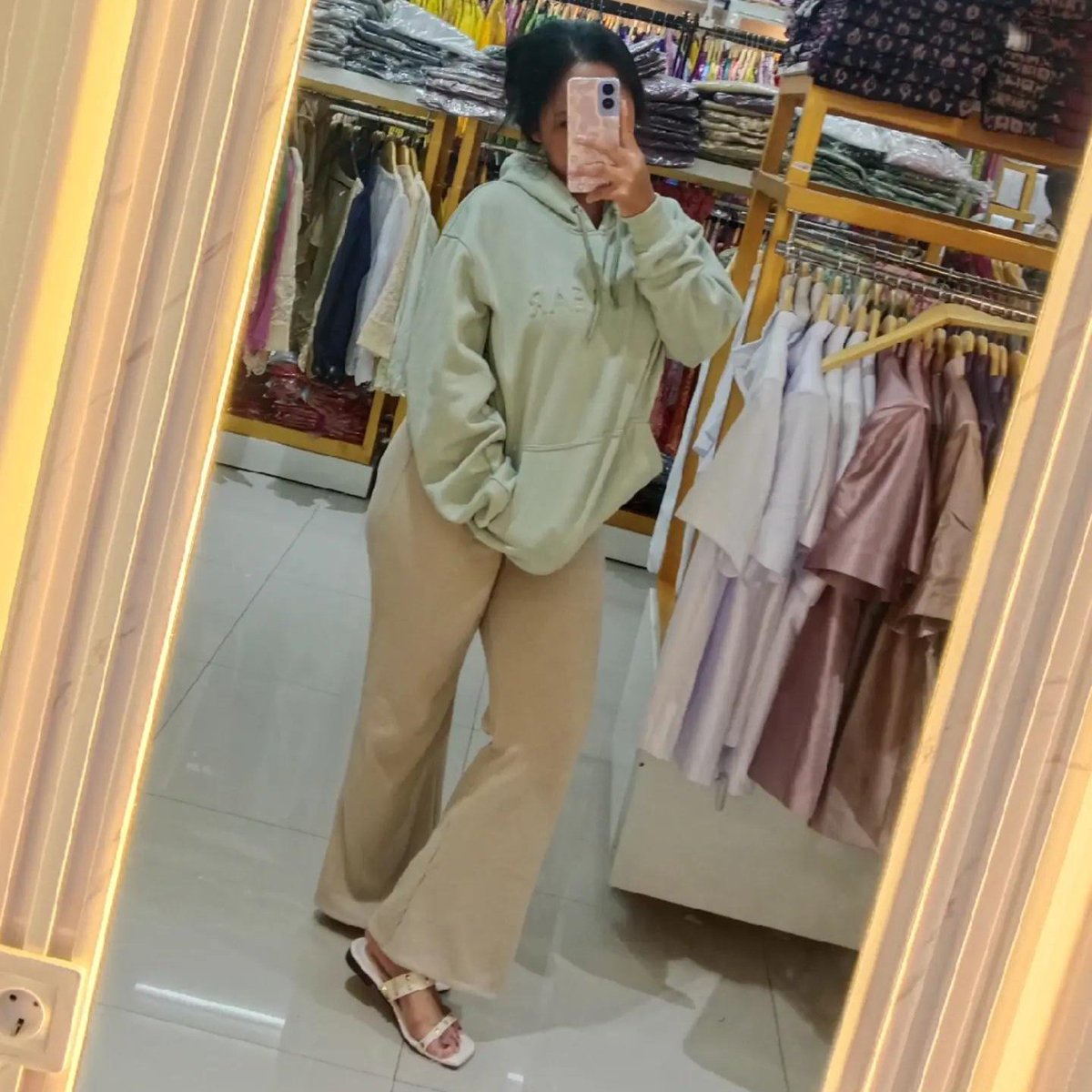 Berliyani tweet media