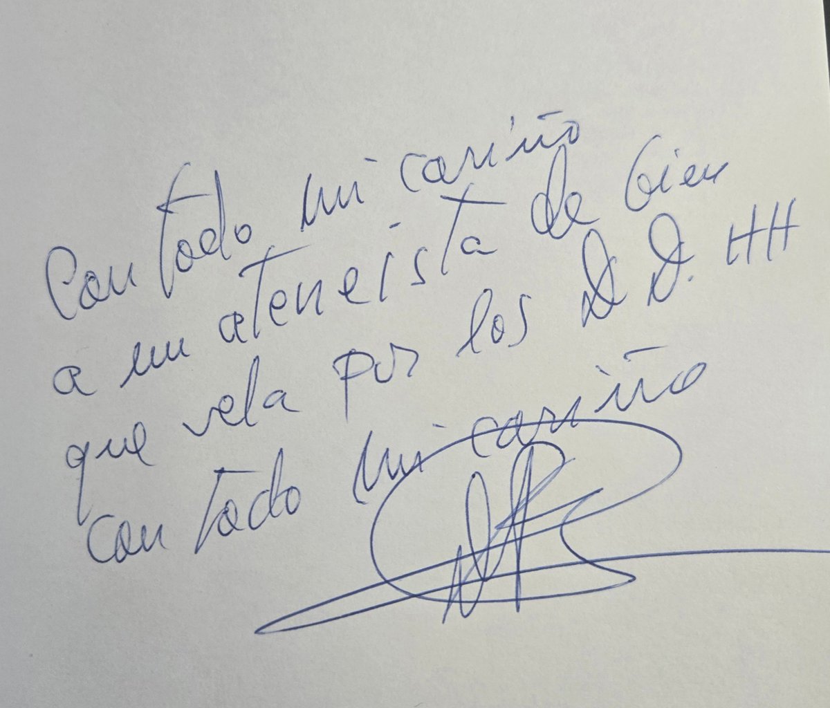 LigaProDDHH's tweet photo. Gracias a las docenas d Ateneístas, q me han enviado su apoyo, ante las amenazas que recibo por la defensa del Ateneo del actual Presidente Luis Arroyo, por no ponerle fácil quedarse  con el Ateneo de Madrid, para lo q  vino con su Grupo. Han destrozado el Ateneo. ¿Prensa calla? https://t.co/QYCsNhLtBi