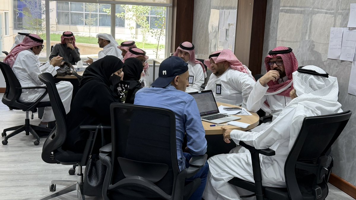 عمادة الدراسات العليا والبحوث tweet media