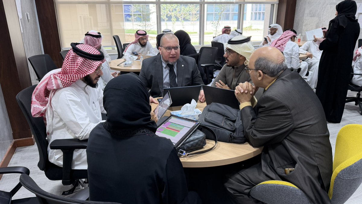 عمادة الدراسات العليا والبحوث tweet media