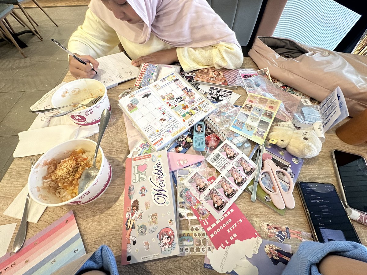 gin☆ tweet media