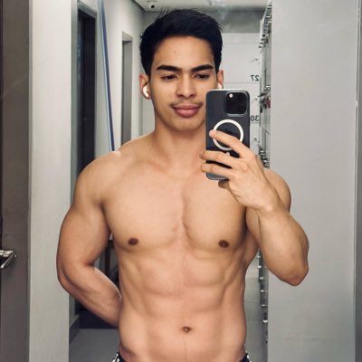 The28thAli's tweet photo. #NewProfilePic https://t.co/XOWYCZ5rFT