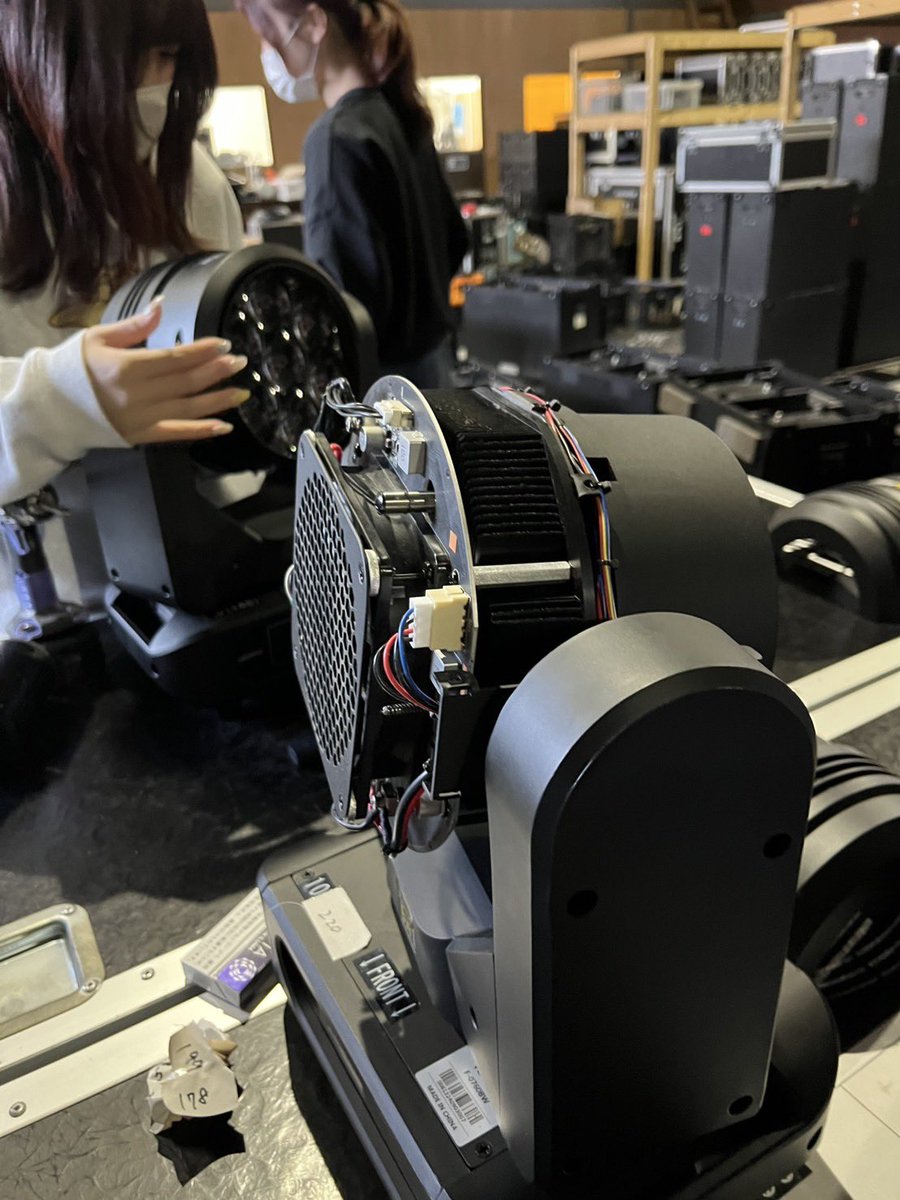 株式会社OverTheClip tweet media