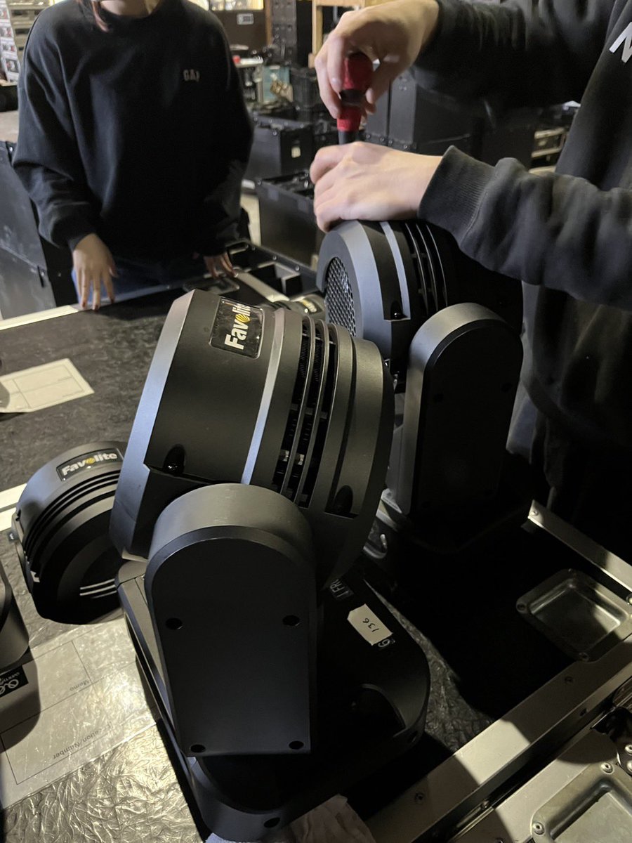 株式会社OverTheClip tweet media