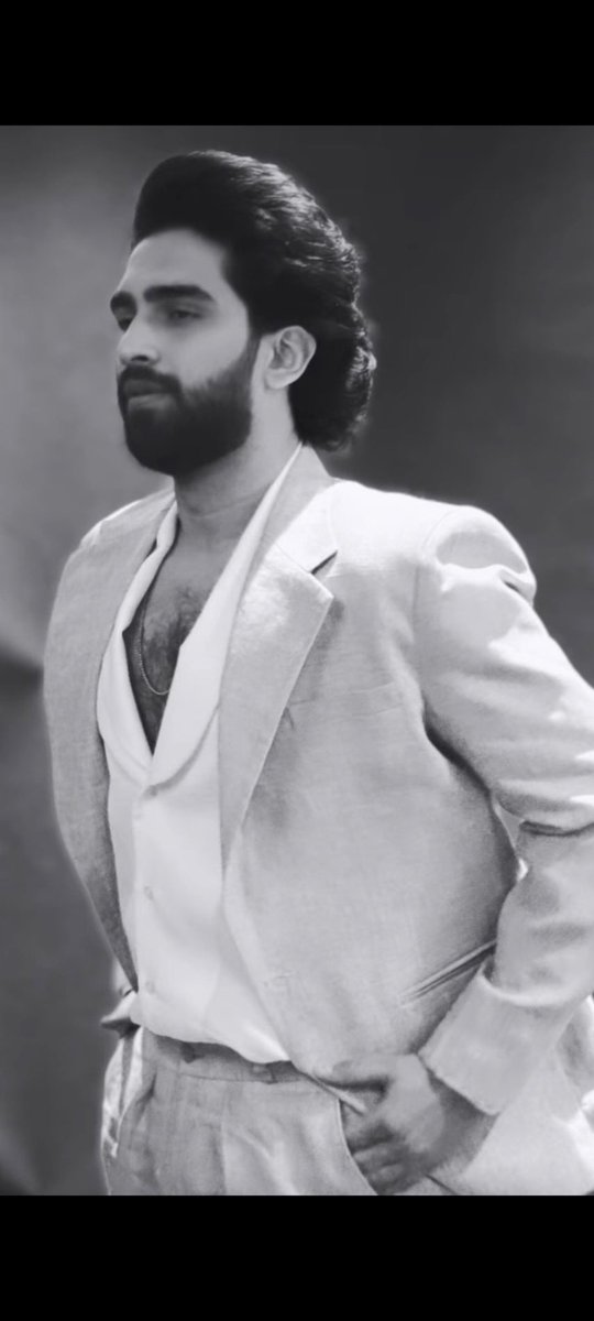 Madhu01912686's tweet photo. Let’s do a TL cleansing activity!!!

Post your favorite picture of @AmaalMallik ❤️🫶
#AmaalMallik #AmaalMallik𓃵 #Amaalians https://t.co/82tCrOEJzK