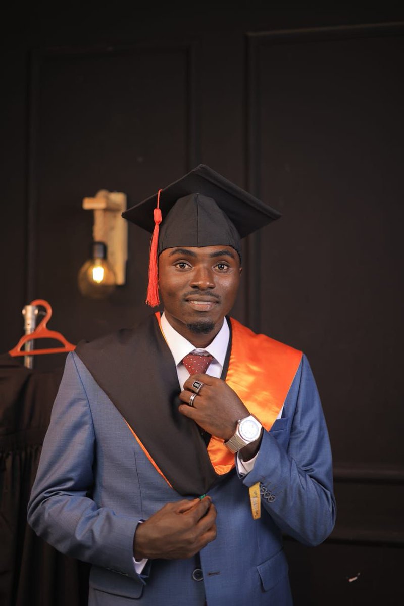 Finally the day is here . Congratulations 🎉 

#StLawrenceUniversity #Slau16thGrad #LightYourCandle