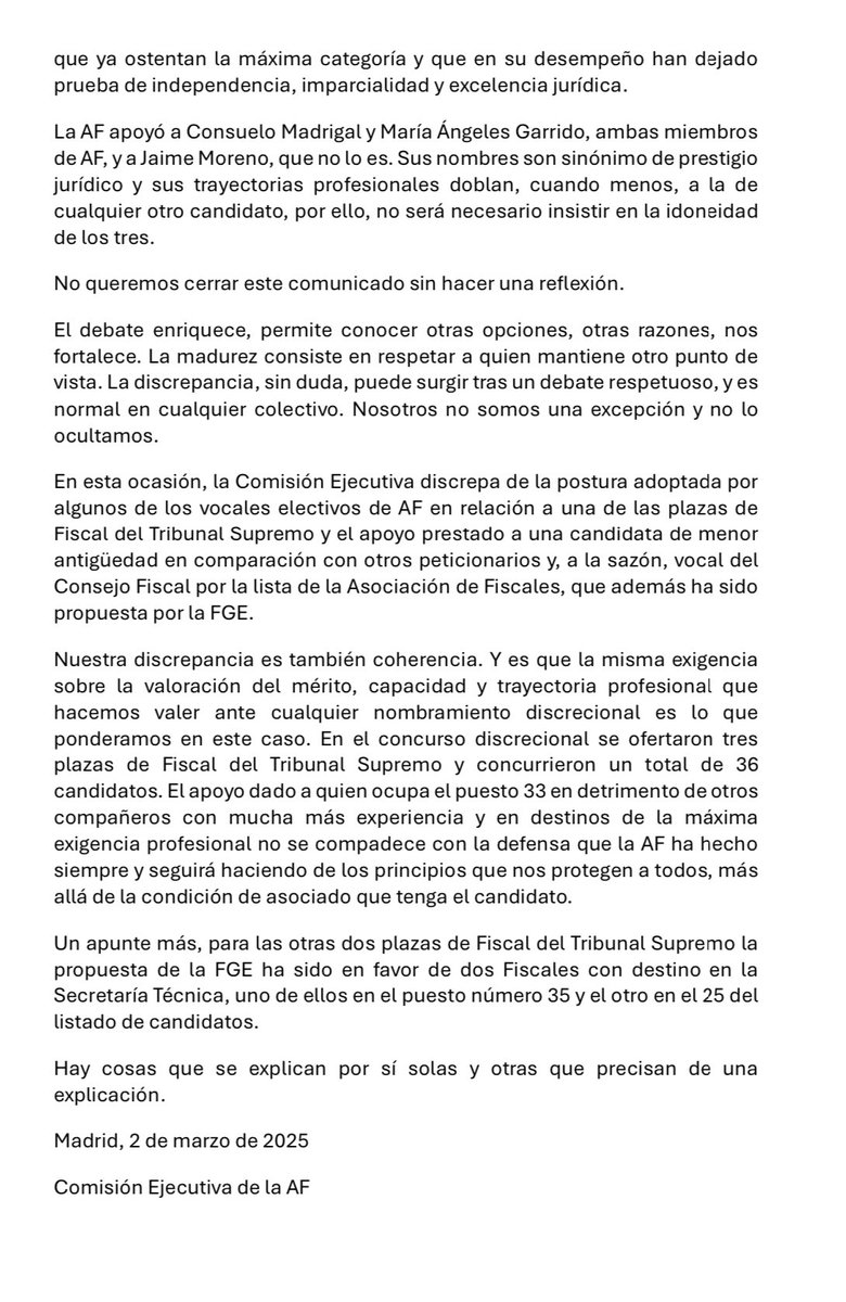 asociación fiscales tweet media