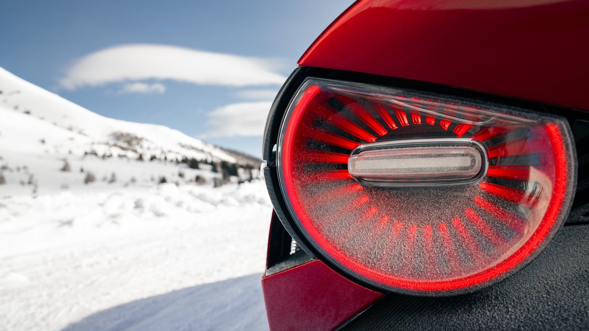 alfa_romeo's tweet image. True sportiness does not adapt to the journey. It shapes it. 

#AlfaRomeo #33Stradale #AlfaRomeo33Stradale #33Day