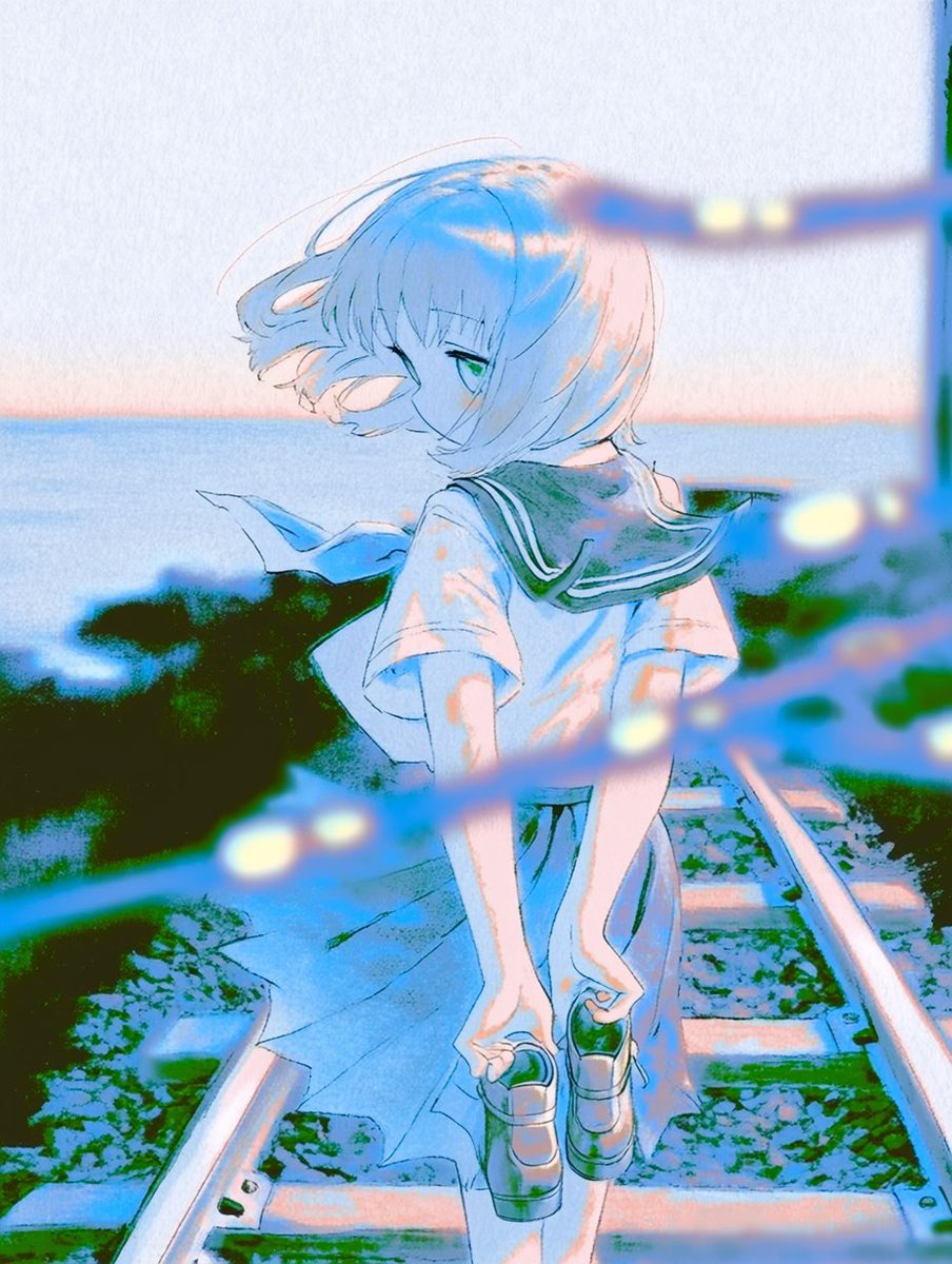 junaida900's tweet photo. この靴脱ぎ捨て
もう戻らない https://t.co/AM9zA9bcTD