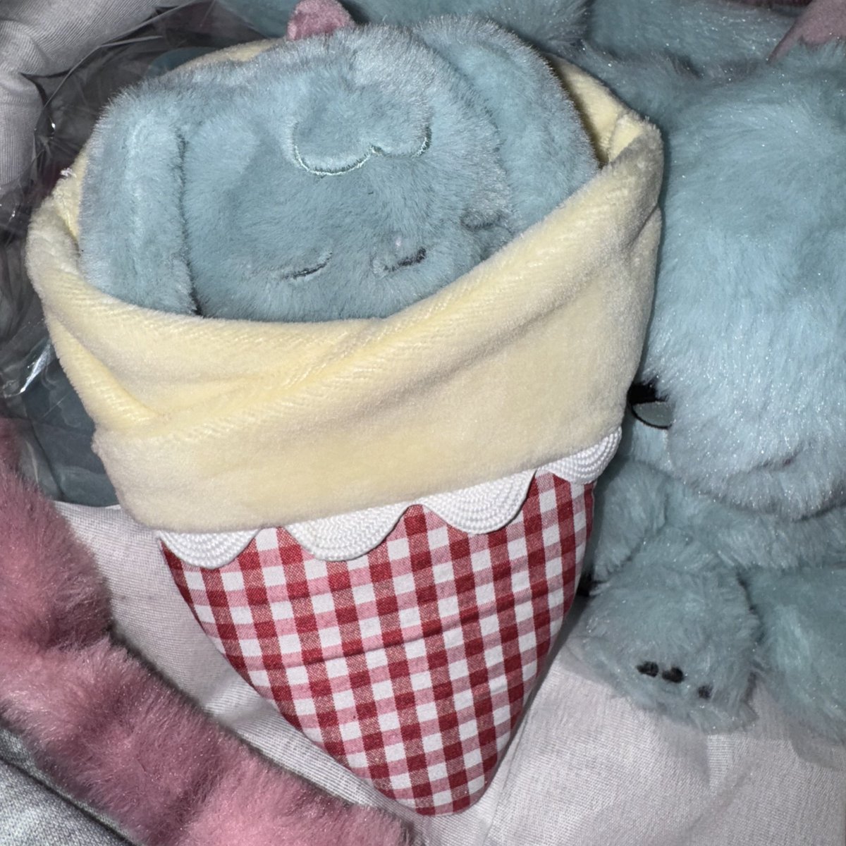 완。。♥ tweet media