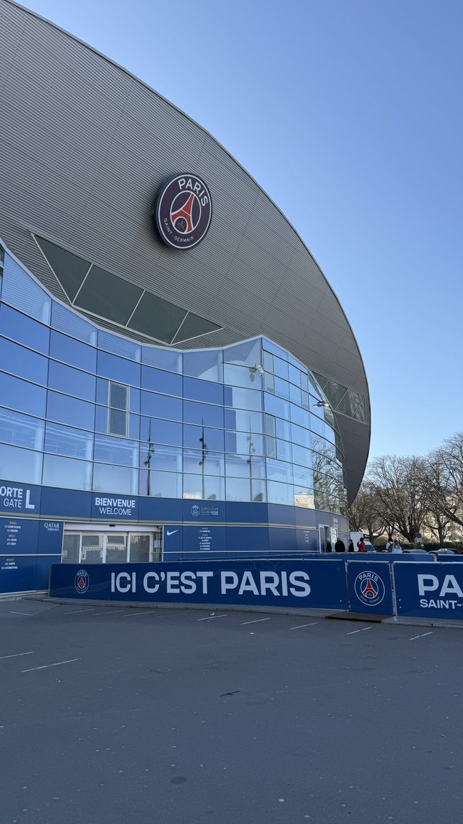 와 여기 우리 모두가 축알못이라 여기가 어디야!! 여기 뭐야!! 여기 누구 선수잇어 ㅇㅈㄹ