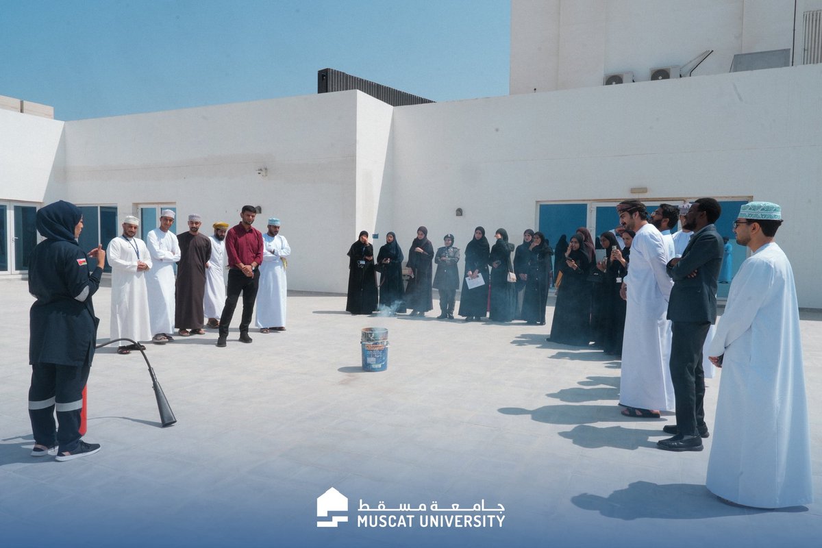 Muscat University جامعة مسقط tweet media